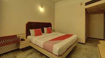 Padmam Hotel