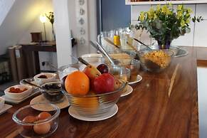 BlueSky Arniston Boutique Guesthouse