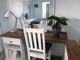 BlueSky Arniston Boutique Guesthouse
