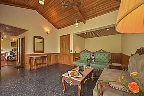 Jungle Lodge Resort