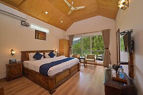 Jungle Lodge Resort