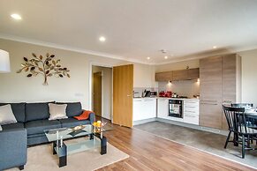 Mica Point City Centre Apartment