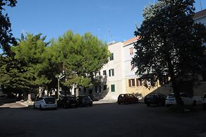 Della Torre Rooms