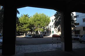 Della Torre Rooms