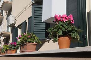 Della Torre Rooms