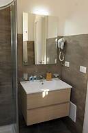 Della Torre Rooms