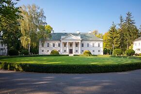 Palac Mala Wies