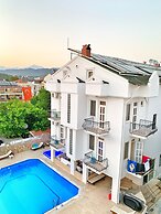 Yücel Hotel