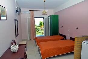 Alexandros Apartments