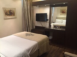 Royal Garden Hotel