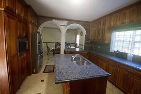 Steel Love Villa
