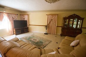 Steel Love Villa