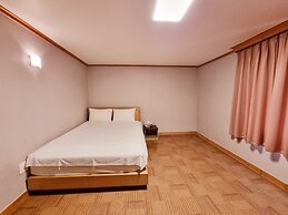 Hotel G