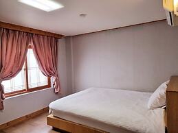 Hotel G