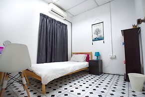 G Traveler Accommodation - Hostel