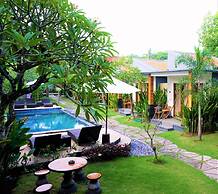 Singabu Bungalows