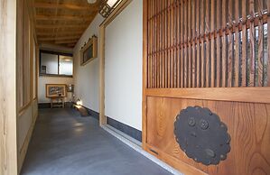 Shioriya