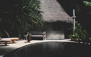 The Island Houses