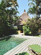 The Island Houses