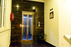 Hotel Holiday Hill