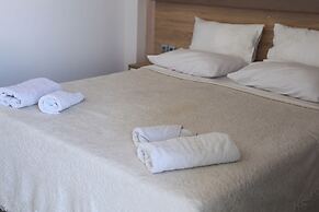 Marie Hotel