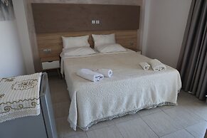 Marie Hotel