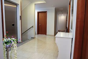 Marie Hotel