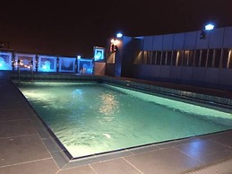 Mira Suites AlBasateen