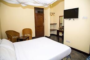 Saadani Park Hotel