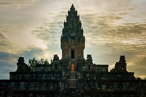 The Villa by Metta