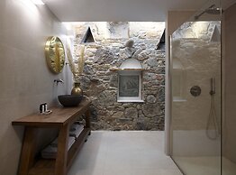 Kallos of Mykonos