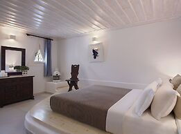Kallos of Mykonos