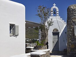 Kallos of Mykonos
