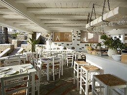 Kallos of Mykonos