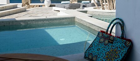 Kallos of Mykonos