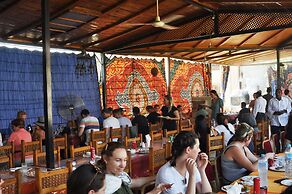 El Nakhil Hotel