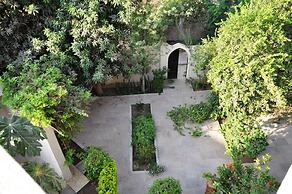 El Nakhil Hotel
