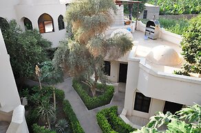 El Nakhil Hotel