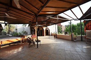 El Nakhil Hotel