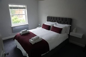 3 Summertown Court