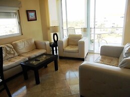 Condo Portofino Carbajal