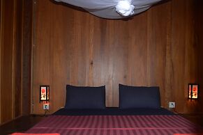 Dracaena Resort