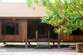Dracaena Resort