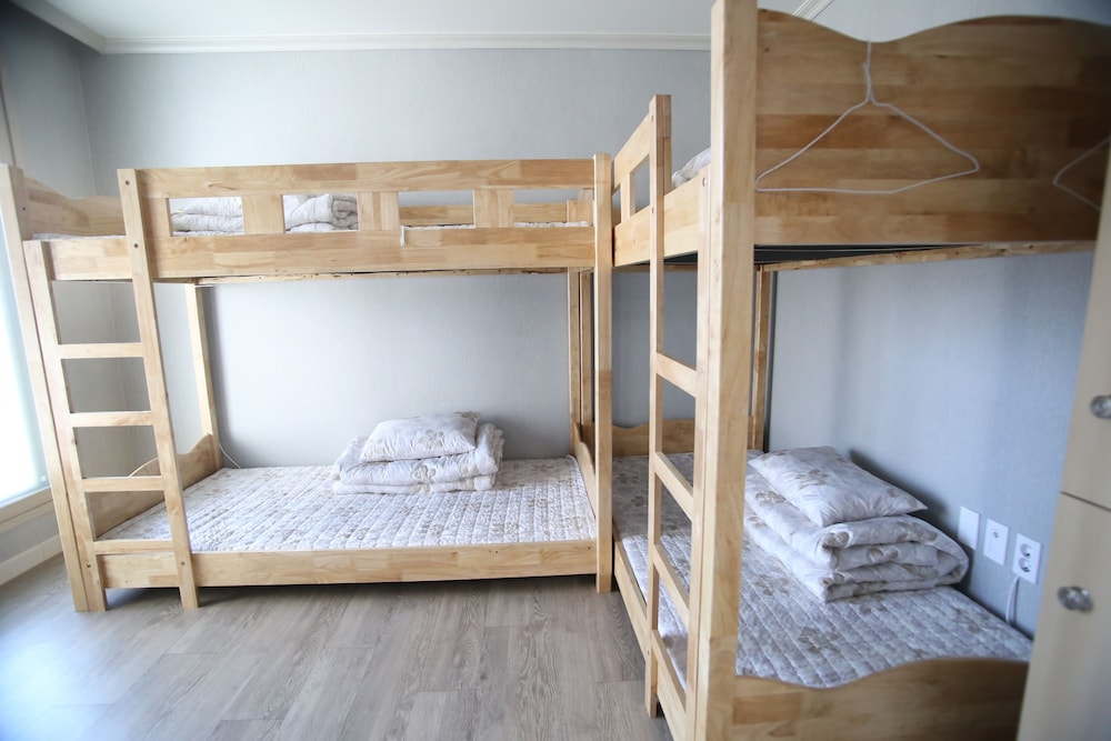 Namu Guesthouse & Pension - Hostel