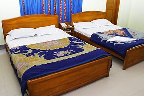 Albatross Resort