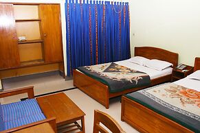 Albatross Resort
