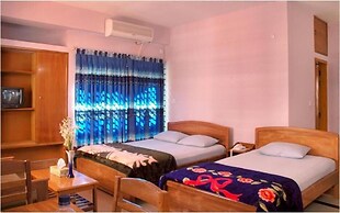 Albatross Resort