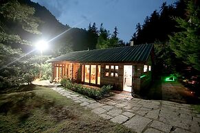 Zone Connect by the Park Manali