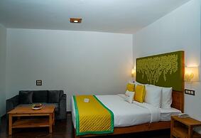 Zone Connect by the Park Manali