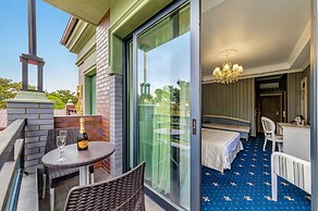 Lermont Hotel